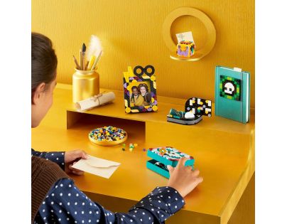 LEGO® DOTS 41811 Doplňky na stůl Bradavice