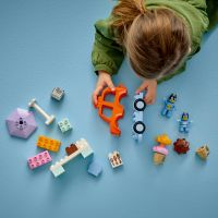 LEGO® DUPLO® Bluey 10458 Bluey a výlet na zmrzlinu 4