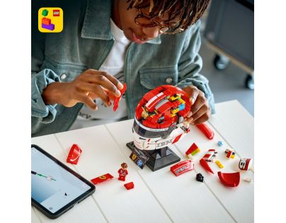 LEGO® Editions 43014 Helma Charles Leclerc ze Scuderia Ferrari HP
