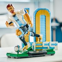 LEGO® Editions 43015 Lionel Messi – Fotbalová legenda 5