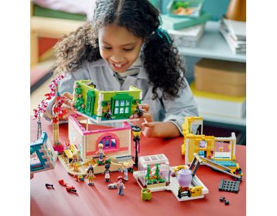 LEGO® Friends 41748 Komunitní centrum v městečku Heartlake - Poškozený obal