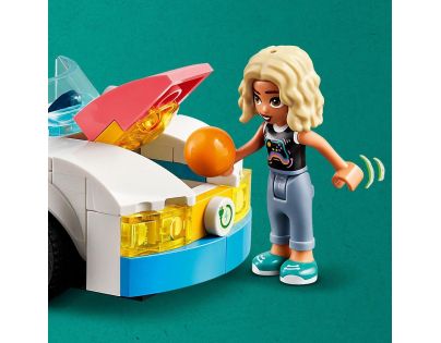 LEGO® Friends 42609 Elektromobil s nabíječkou