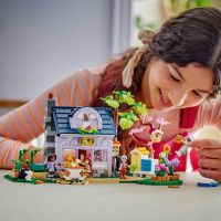 LEGO® Friends 42669 Dům včelařů a květinová zahrada 3