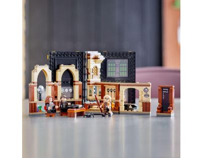 LEGO® Harry Potter™ 76397 Kouzelné momenty z Bradavic: Hodina obrany proti černé magii