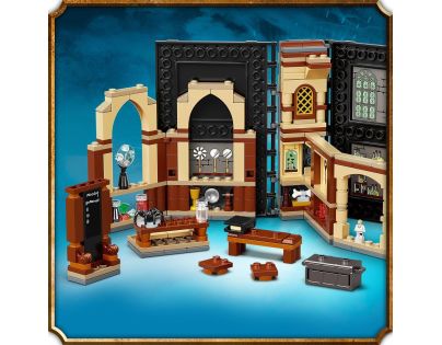 LEGO® Harry Potter™ 76397 Kouzelné momenty z Bradavic: Hodina obrany proti černé magii