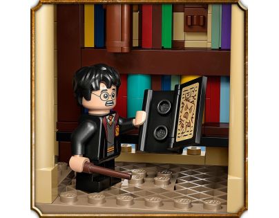 LEGO® Harry Potter™ 76402 Bradavice: Brumbálova pracovna