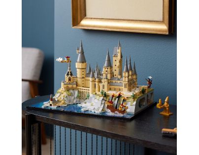 LEGO® Harry Potter™ 76419 Bradavický hrad a okolí