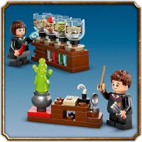 LEGO® Harry Potter™ 76431 Bradavický hrad Hodina lektvarů 6