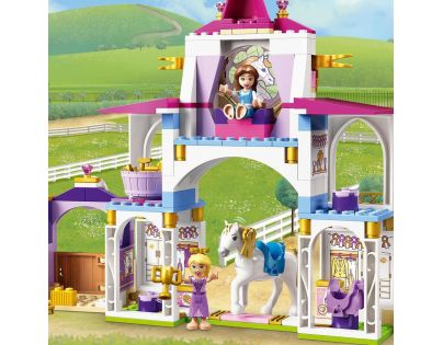 LEGO® Disney Princess™ 43195 Královské stáje Krásky a Lociky
