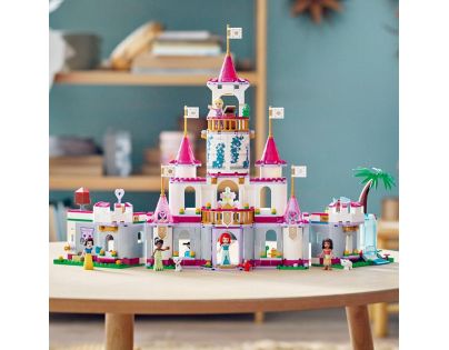 LEGO® Disney Princess™ 43205 Nezapomenutelná dobrodružství na zámku
