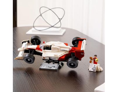 LEGO® Icons 10330 McLaren MP4_4 a Ayrton Senna