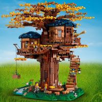 LEGO® Ideas 21318 Dům na stromě 3