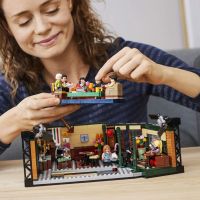 LEGO® Ideas 21319 Přátelé Central Perk - Poškozený obal 4