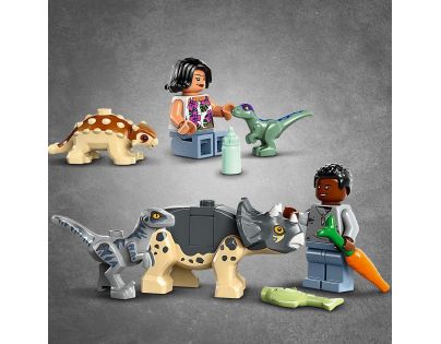 LEGO® Jurassic World 76963 Záchranářské středisko pro dinosauří mláďata