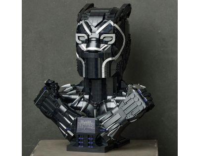 LEGO® Marvel 76215 Black Panther