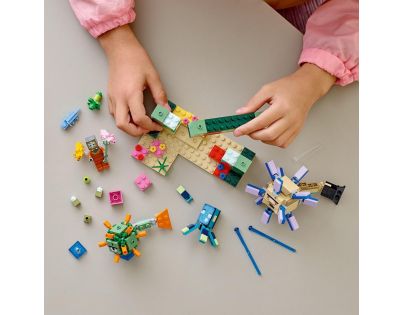 LEGO® Minecraft® 21180 Bitva se strážci
