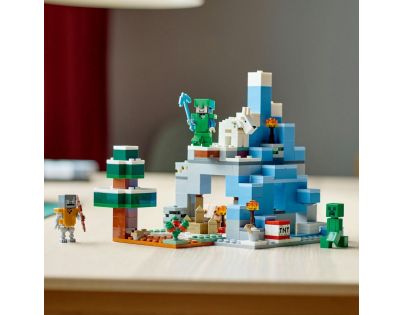 LEGO® Minecraft® 21243 Ledové hory - Poškozený obal