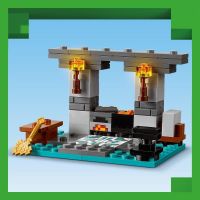 LEGO® Minecraft® 21252 Zbrojnice - Poškozený obal 4