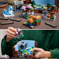 LEGO® Minecraft® 21265 Pracovní stůl 4
