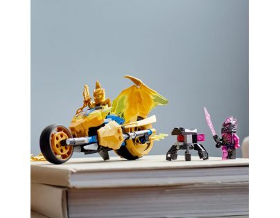 LEGO® NINJAGO® 71768 Jayova zlatá dračí motorka
