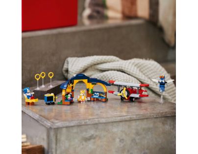 LEGO® Sonic The Hedgehog™ 76991 Tailsova dílna a letadlo Tornádo