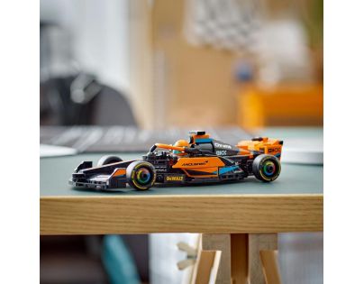 LEGO® Speed Champions 76919 Závodní auto McLaren Formule 1 2023 - Poškozený obal
