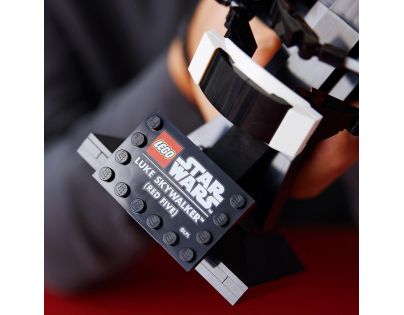 LEGO® Star Wars™ 75327 Helma Luka Skywalkera Red Five