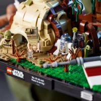 LEGO® Star Wars™ 75330 Jediský trénink na planetě Dagobah™ Diorama 6