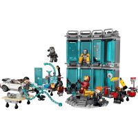 LEGO® Super Heroes 76216 Zbrojnice Iron Mana 2