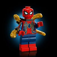 LEGO® Super Heroes 76326 Busta Iron Spider-Mana 6