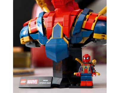 LEGO® Super Heroes 76326 Busta Iron Spider-Mana