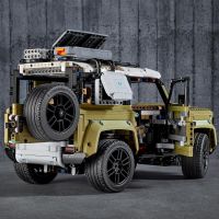 LEGO® Technic 42110 Land Rover Defender 5
