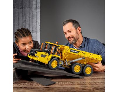LEGO® Technic 42114 Kloubový dampr Volvo 6x6