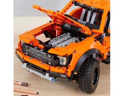 LEGO® Technic 42126 Ford® F-150 Raptor