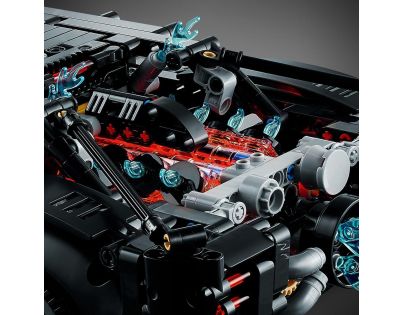 LEGO® Technic 42127 Batman Batmobil - Poškozený obal