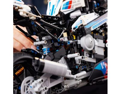 LEGO® Technic 42130 BMW M 1000 RR