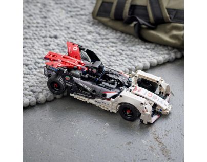 LEGO® Technic 42137 Formule E® Porsche 99X Electric