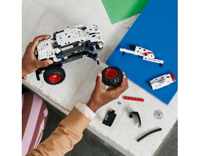LEGO® Technic 42150 Monster Jam™ Monster Mutt™ Dalmatin