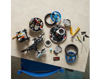 LEGO® Technic 42159 Yamaha MT-10 SP