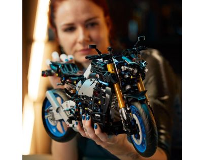 LEGO® Technic 42159 Yamaha MT-10 SP