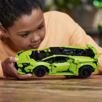 LEGO® Technic 42161 Lamborghini Huracán Tecnica 3