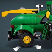 LEGO® Technic 42168 John Deere 9700 Forage Harvester - Poškozený obal 5