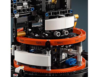 LEGO® Technic 42179 Planeta Země a Měsíc na oběžné dráze - Poškozený obal