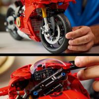 LEGO® Technic 42202 Motorka Ducati Panigale V4 S 6