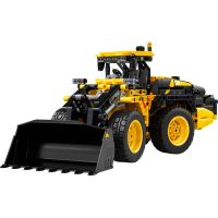 LEGO® Technic 42209 Kolový nakladač Volvo L120 Electric - Poškozený obal 2