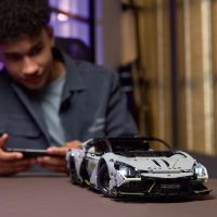 LEGO® Technic 42214 Lamborghini Revuelto 6