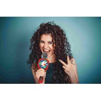 Lexibook Bezdrátový karaoke mikrofon Kouzelná Beruška s vestavěným reproduktorem a světelnými efekty 3