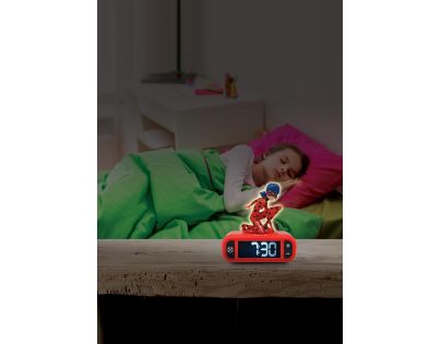 Lexibook Budík Kouzelná Beruška se svítící figurkou