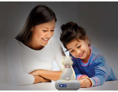 Lexibook Budík lední medvěd se svítící figurkou