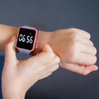 Lexibook Digitální hodinky Gábinin kouzelný domek s budíkem 6